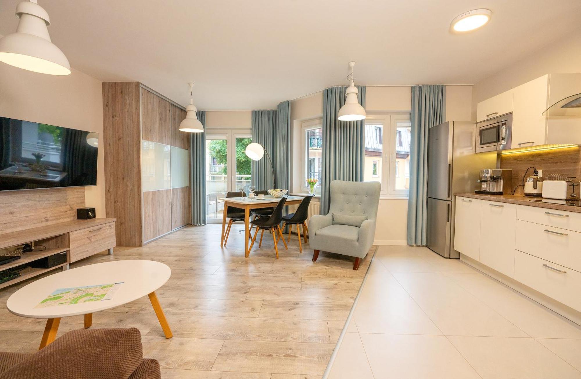 Apartment Przy Latarni Morskiej Z Garazem *