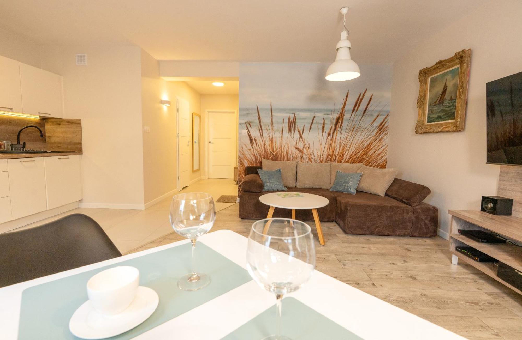 Przy Latarni Morskiej Z Garazem Apartment *